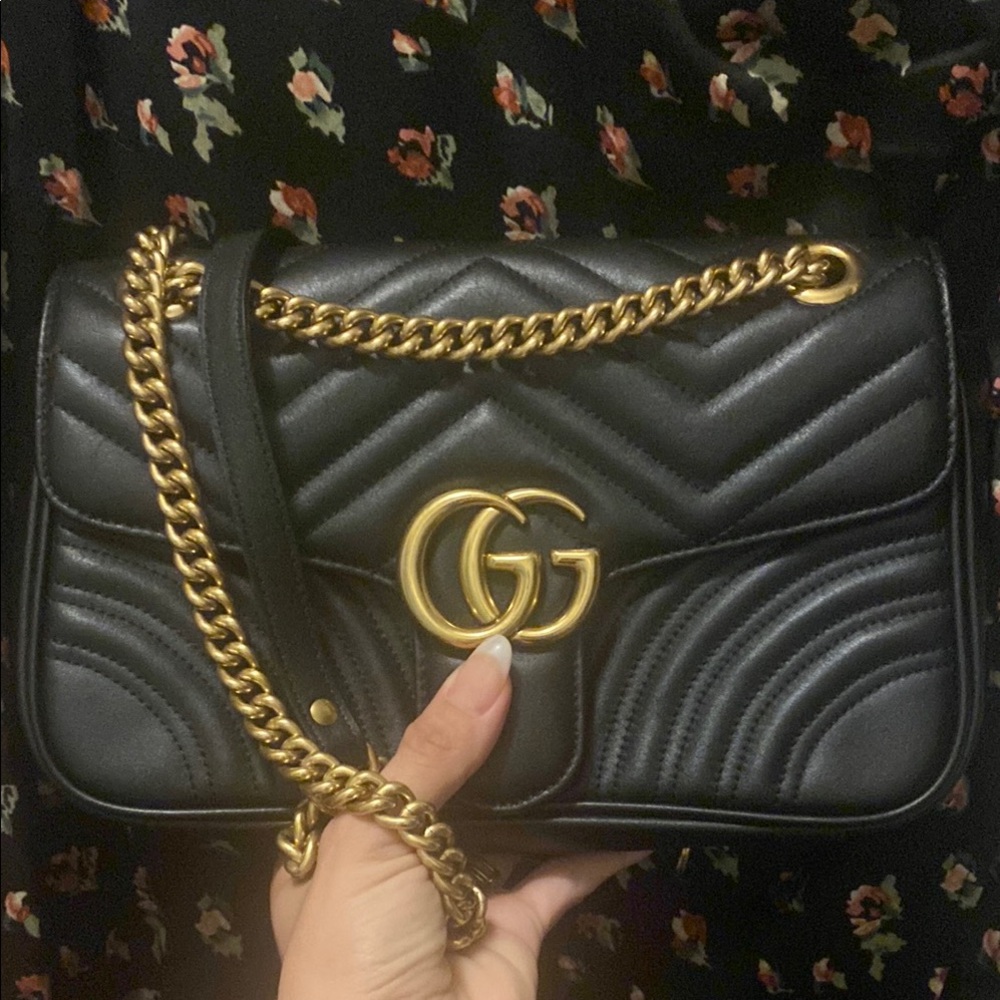 Black Quilted Gucci Chain Shoulder Bag